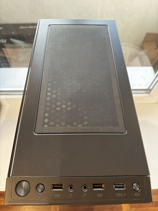 Игровой компьютер с GTX 1060 и 8600K