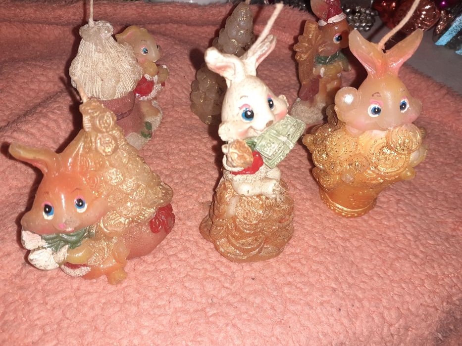 Свечки свечи праздничные новоногодние украшения фигурки зайцы кролики