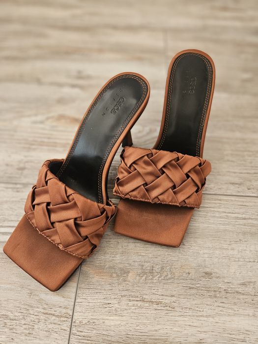 Коричневі босоніжки мюлі ASOS на підборах, плетені, р.37