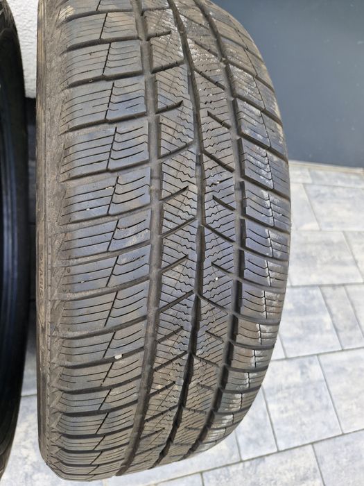 Opony zimowe Barum  215/55/17 2022r