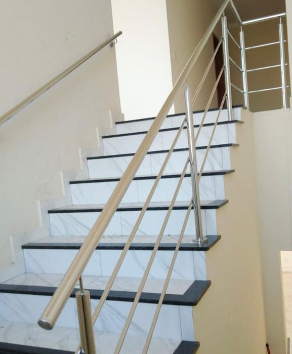 Guarda Corpo e corrimão  de inox e vidro