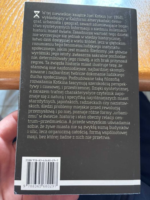 Joel Kotkin "Powszechna historia miasta"