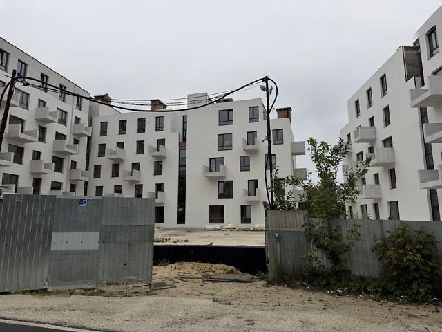 Продаж 2 кімн.квартира 82.50 м² 3/3ц вул.Пилипа Орлика 102000$