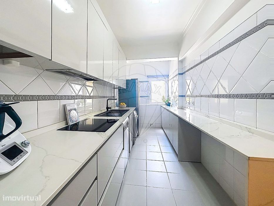 Apartamento T4 para venda