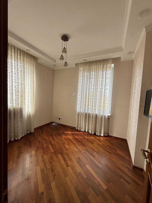 Продаётся добротный дом у моря! Участок 10 соток! Царское село. 1L55