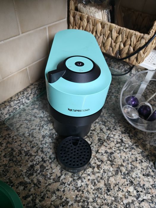 Máquina Nespresso Vertuo Pop