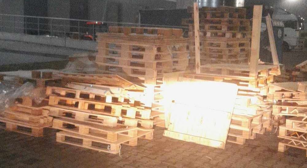 Palety do kolejnego uzytku lub drewno opalowe