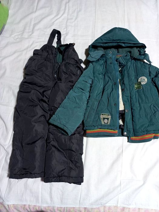 Дитячий зимовий костюм