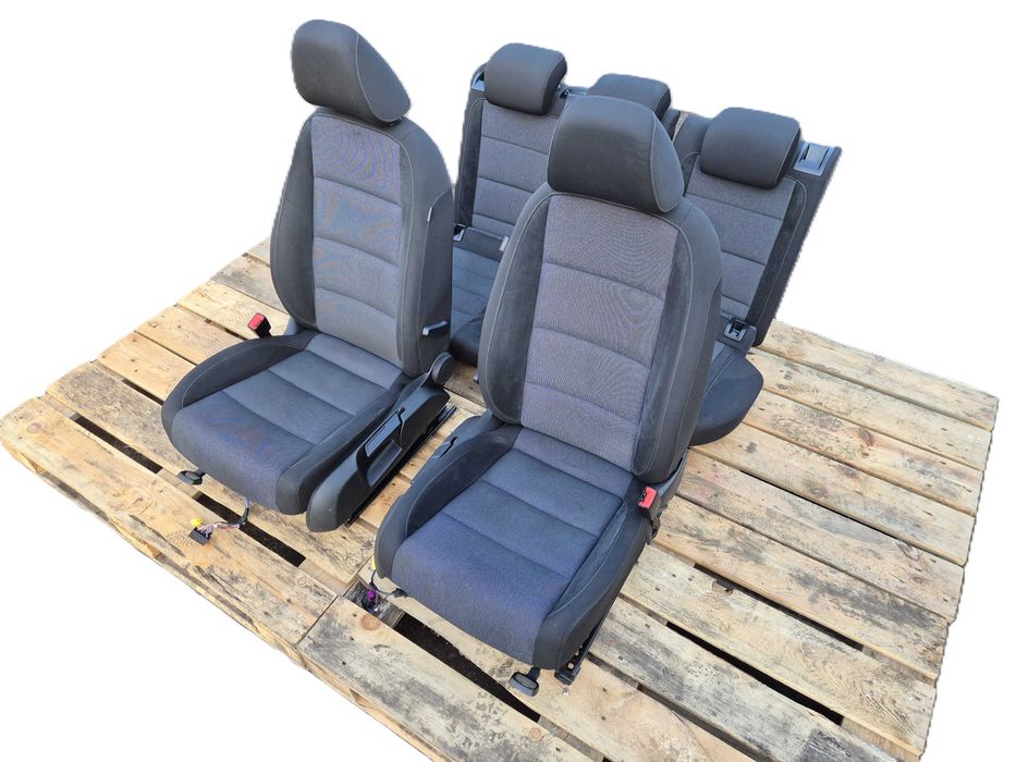 Wnętrze Fotele Kanapa Alcantara Welur VW GOLF 6 VI /5 Hatchback Europa