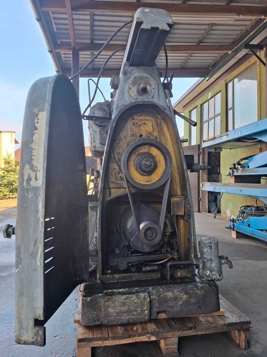 Solidna Polska Frezarka Mechanicy Pruszków – Sprawna!