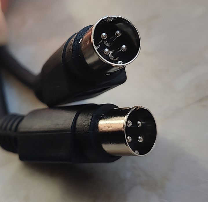 Przewód kabel 4 pin, Edifier