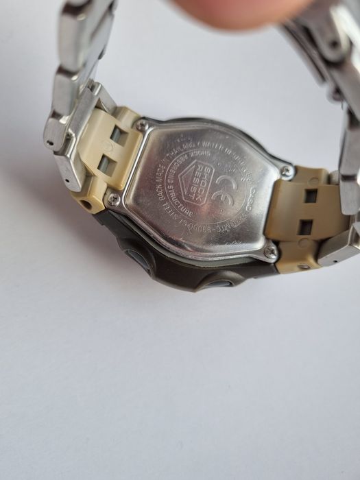 Zegarek Casio G-SHOCK Mtg-930DU