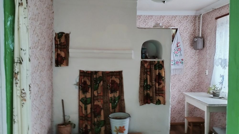 Продам 1/2 будинку с Савин (60 км від Києва)