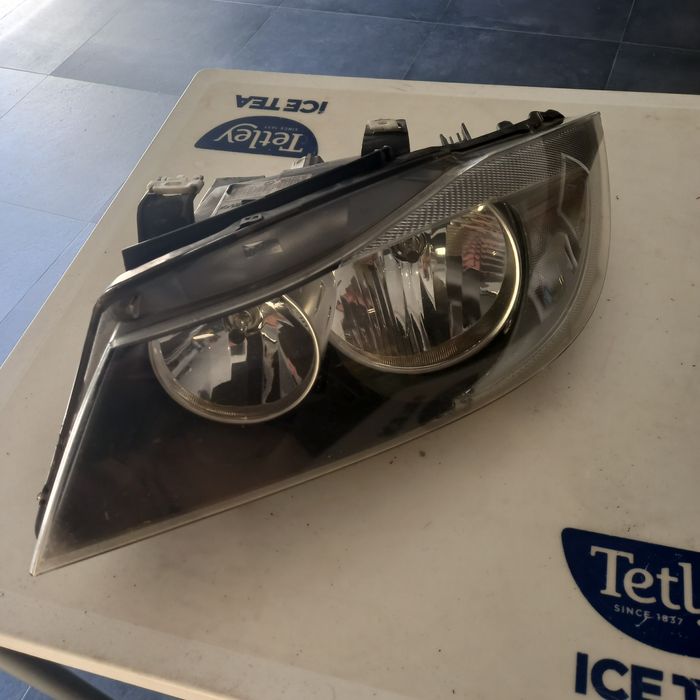 Farol óptica esquerdo bmw e90