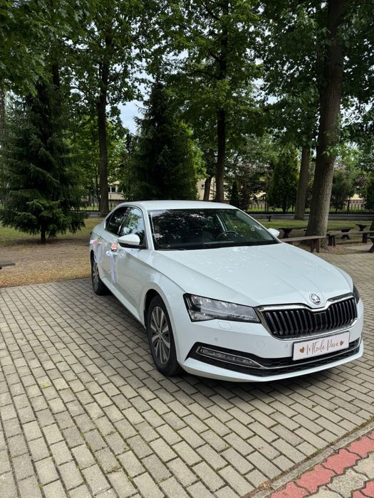 Auto do ślubu Mercedes C klasa AMG 2025, Skoda Superb 2022 - 700 zł
