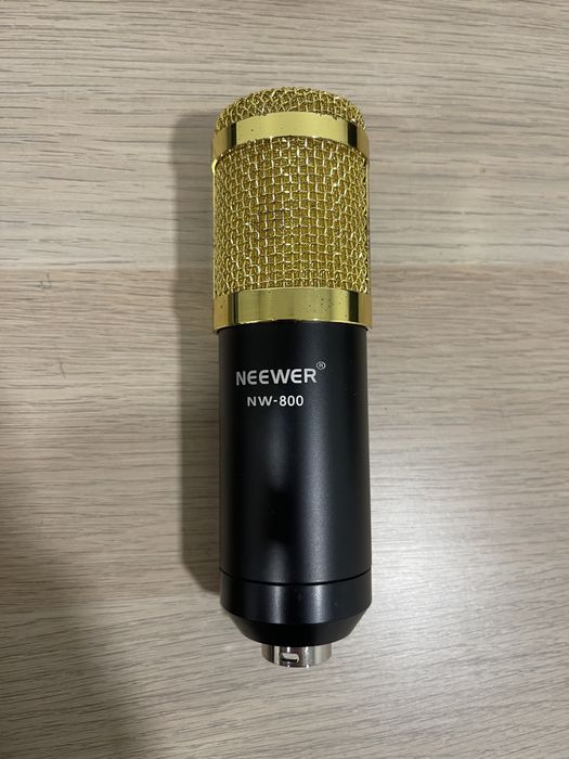 Microfone Neewer 100 e acessórios de microfone