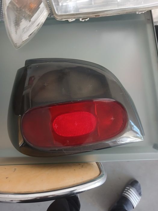 Faróis Renault Megane 1997