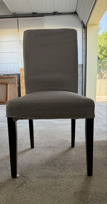 Conjunto de 4 cadeiras