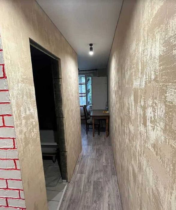Продам 1к квартиру з ремонтом