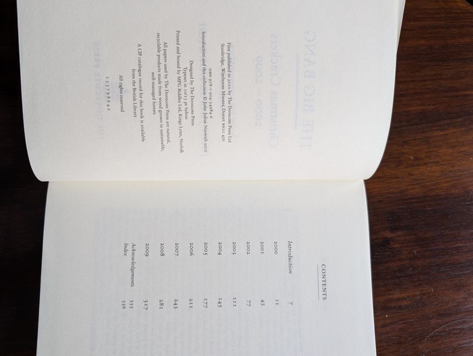 Christmas Crackers, John Julius Norwich