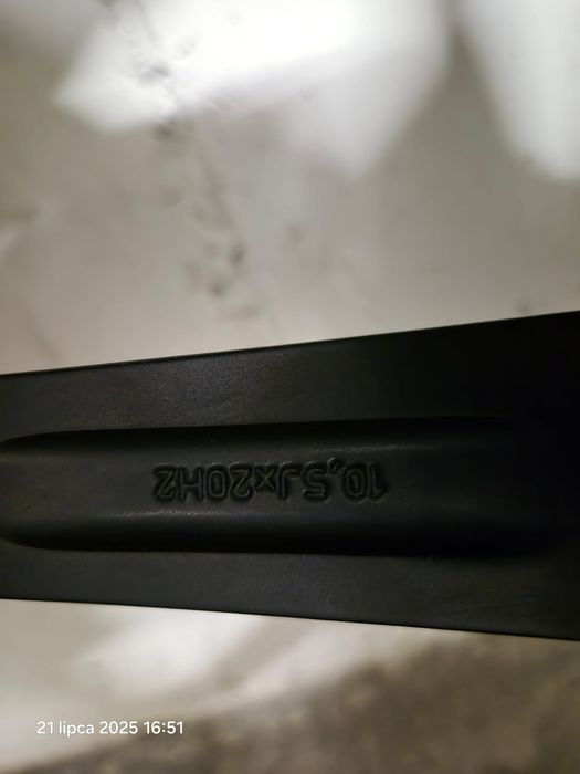 Sprzedam felgi aluminiowe 20 cali firmy brok