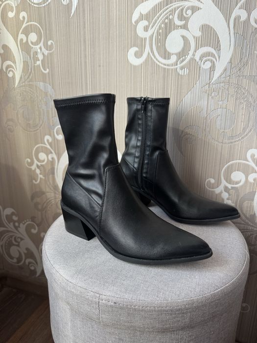 Весняні сапожки чобітки (козаки, zara, черевики)