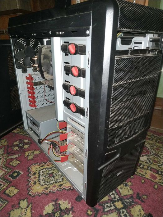 Сістемний блок комп'ютера на Core i7 7700K: 8 000 грн. - Настільні комп ...