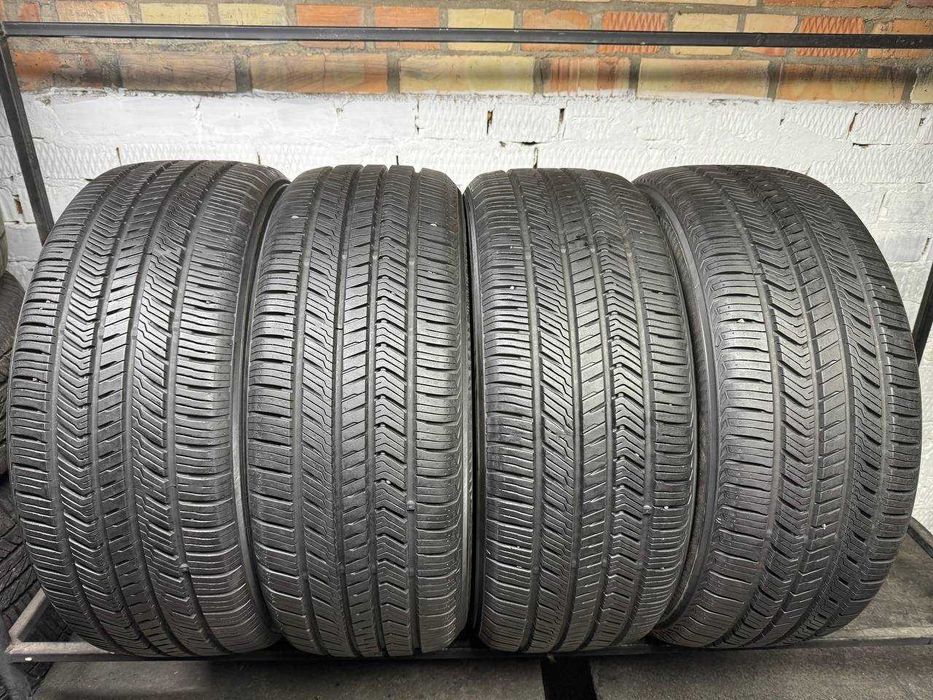Зимові шини б/у 235/45 R20 Yokohama Geolandar X-CV G057 (8303)