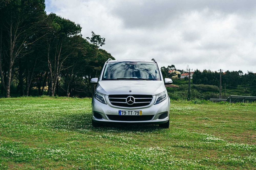 MERCEDES BENZ V 220 CDI Longo AvantGarde Automática 2017