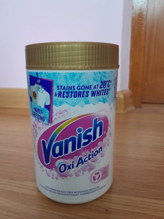 Засіб для видалення плям Vanish Oxi Action