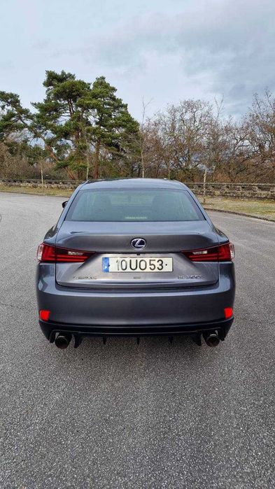 Lexus IS300h F Sport 2014