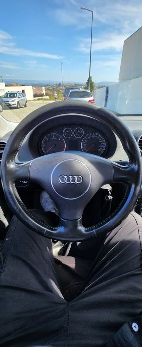 Audi a3 8p 2.0 tdi — fotografia 2
