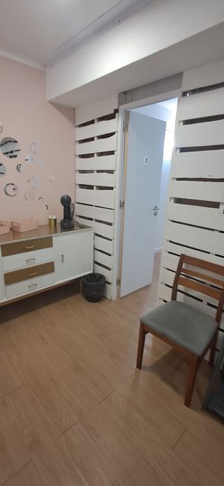 Aluga se Gabinete/Sala