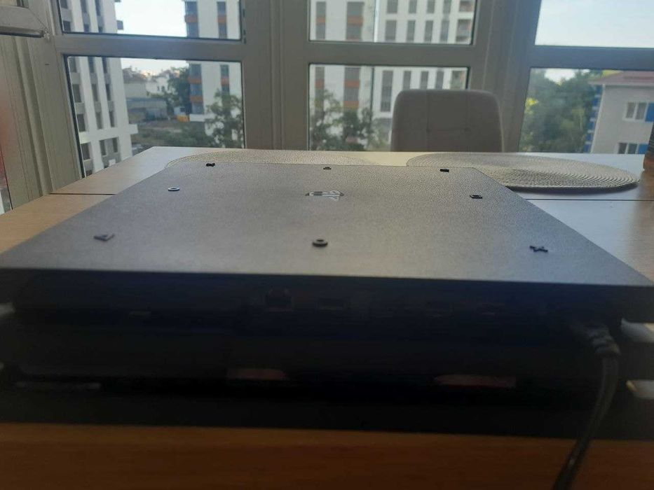 ps4 pro з джостиком