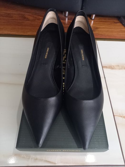 Buty Gino Rossi r 36
