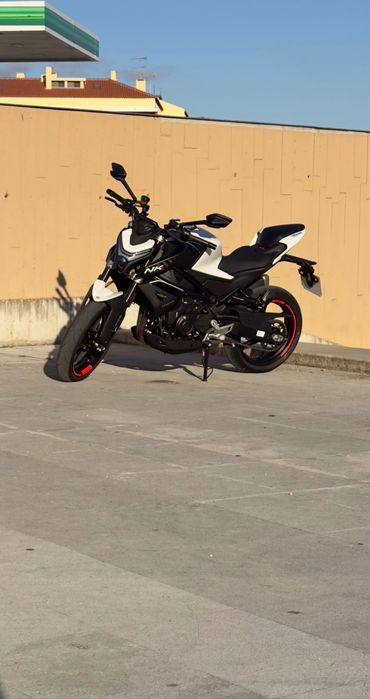 CF Moto 450Naked