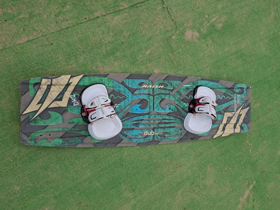 Deski kitesurfing/wake naish dub 136/138