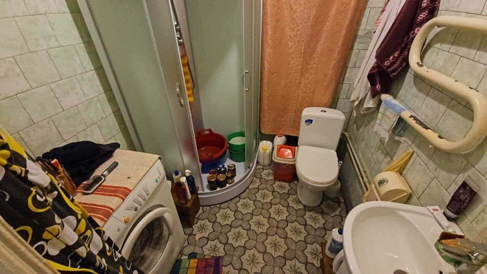 1 кімнатна квартира, м. Яготин район ЦИНС.  Є ВІДЕООГЛЯД.