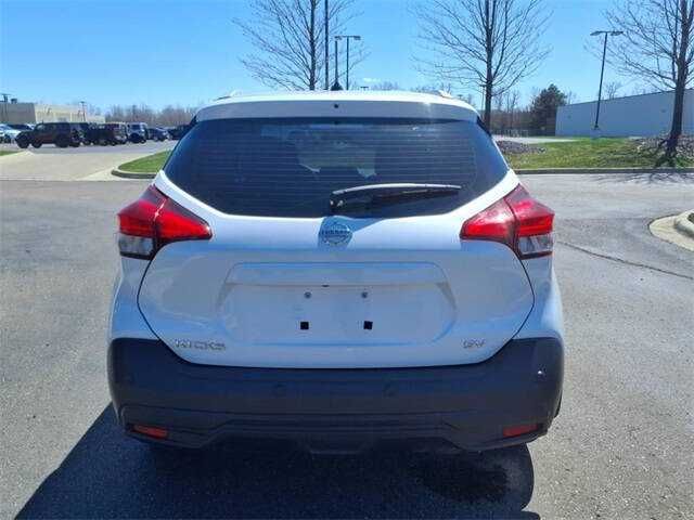 2020 Nissan Kicks SV