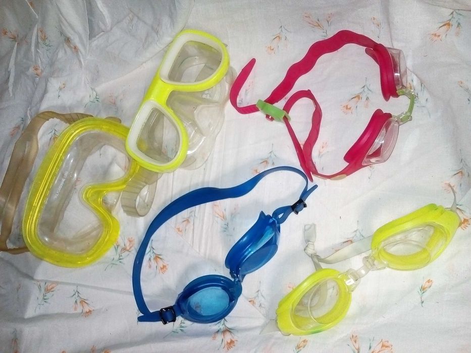 б/у очки. маска для плавания 5 шт. 1 лотом