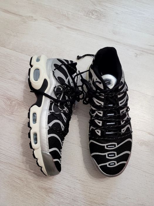Кроссовки NIKE AIR MAX PLUS нові original