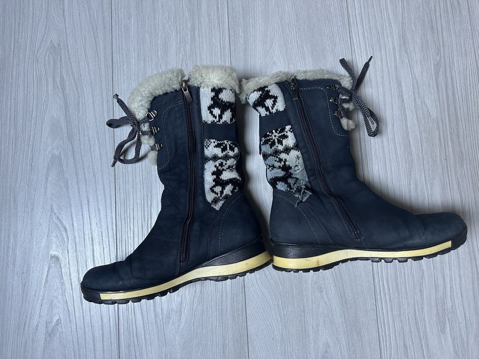 Ботінки чоботи зимові на 38-й розмір