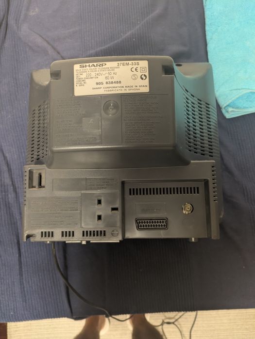 Televisão 13" SHARP 37-EM-33S