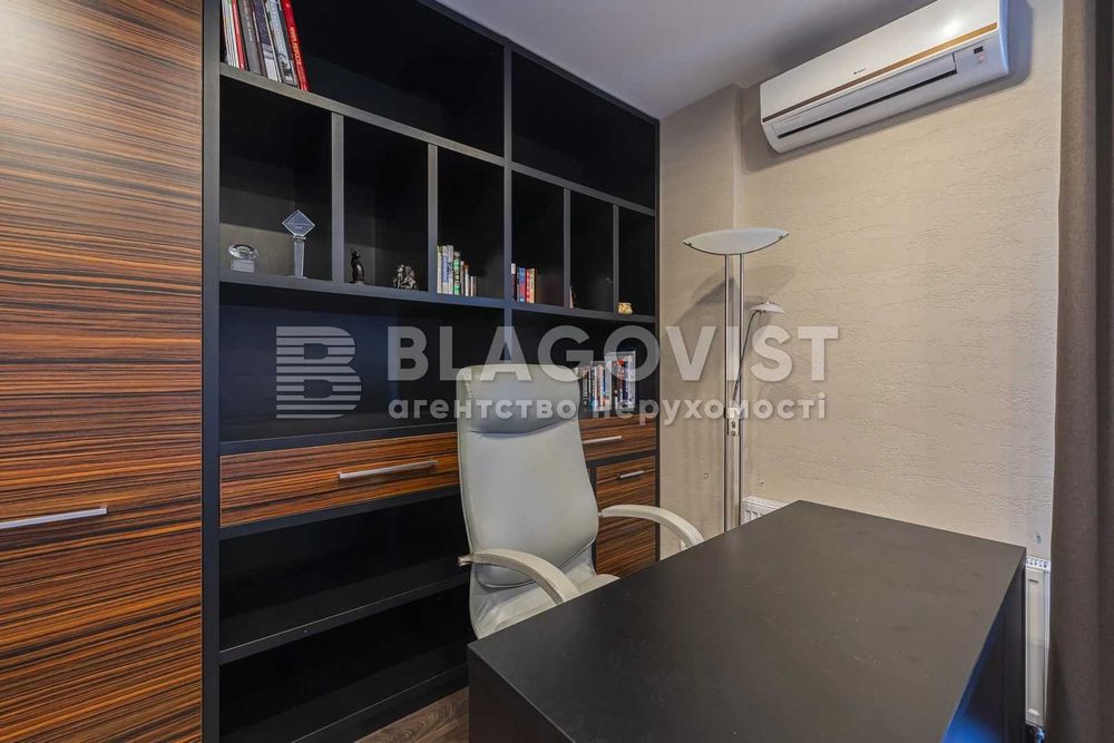 Дніпровська набережна  1-А , ЖК Silver Breeze ,  площа 141 м2