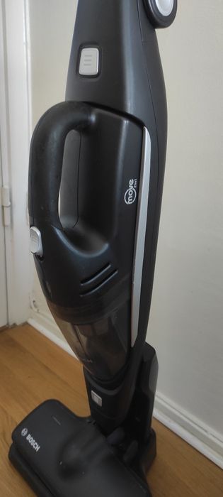 Пылесос BOSCH

BBHMOVE2/01