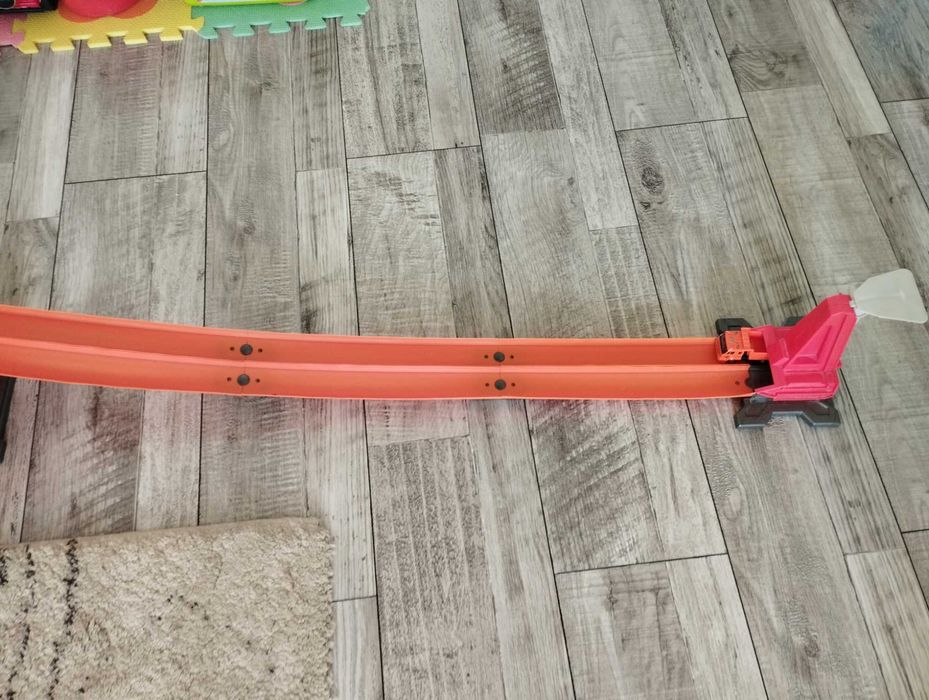 Hot Wheels Track Builder Stunt Bridge. Хот Вілс