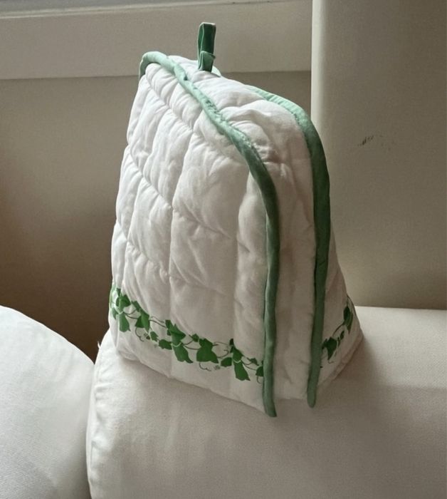 Kettle Cover64586213918337120