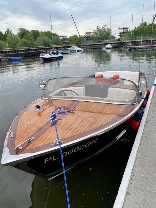 Motorówka Forslund Camilla II (v8, 220,8kW)