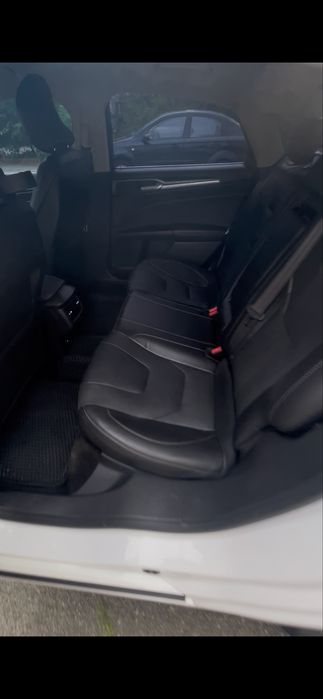 Ford Fusion розетка + гибрид + титаниум