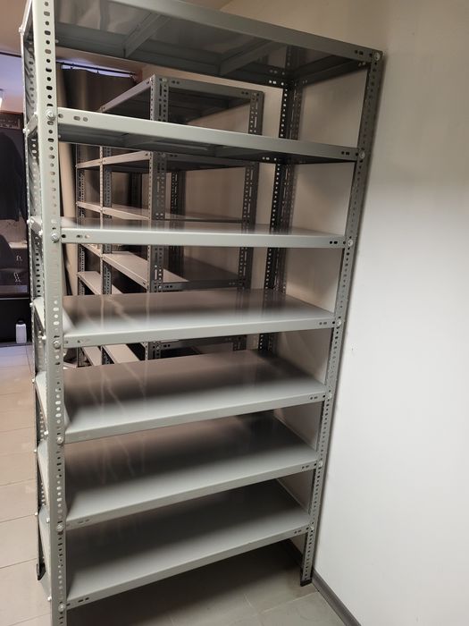 Regał magazynowy solidny